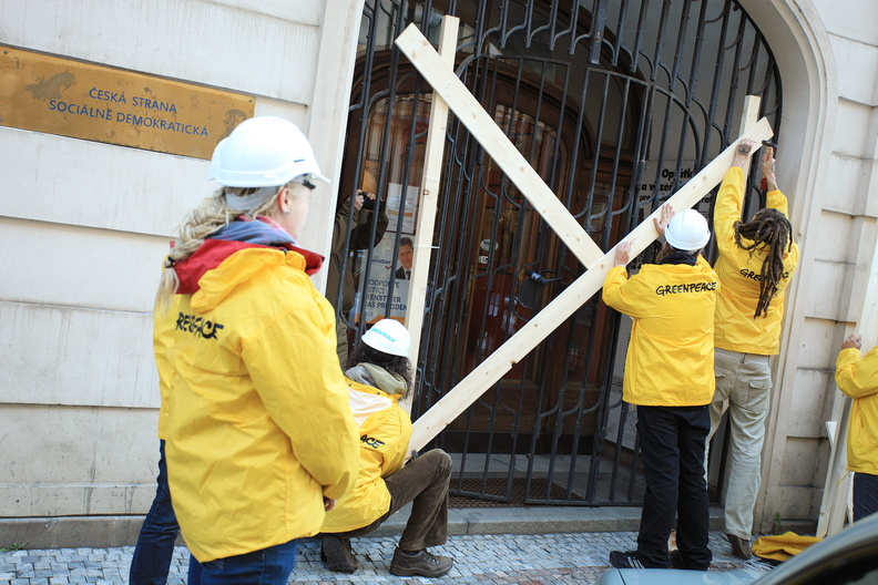 20121010_GREENPEACE_032.jpg