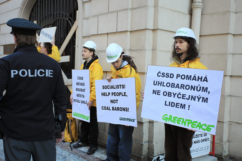 20121010_GREENPEACE_040.jpg