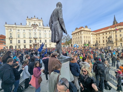 PXL 20251019 103246159