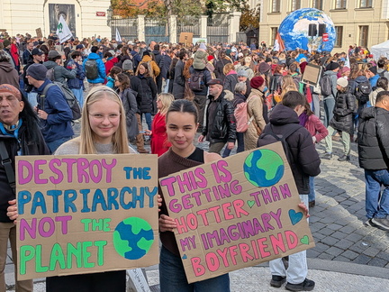 PXL 20251019 102829159