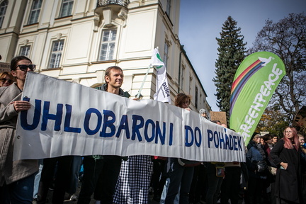 Demo 19.10.-58