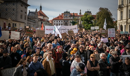 Demo 19.10.-60
