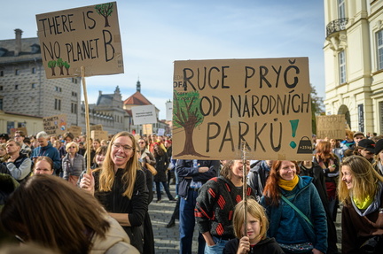 2025 10 19 MZP Macinka Hradcanske nam 2400px ZWL-0927