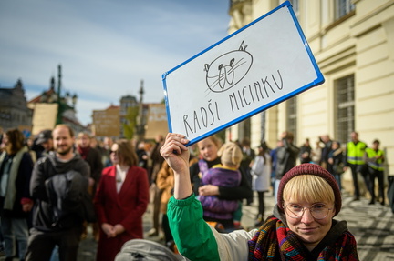 2025 10 19 MZP Macinka Hradcanske nam 2400px ZWL-0935