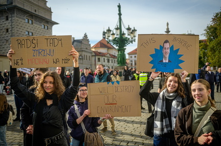 2025 10 19 MZP Macinka Hradcanske nam 2400px ZWL-0947