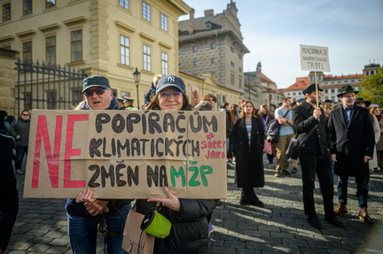 2025 10 19 MZP Macinka Hradcanske nam 2400px ZWL-0960