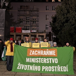 Olomouc demonstrace proti Motoristům